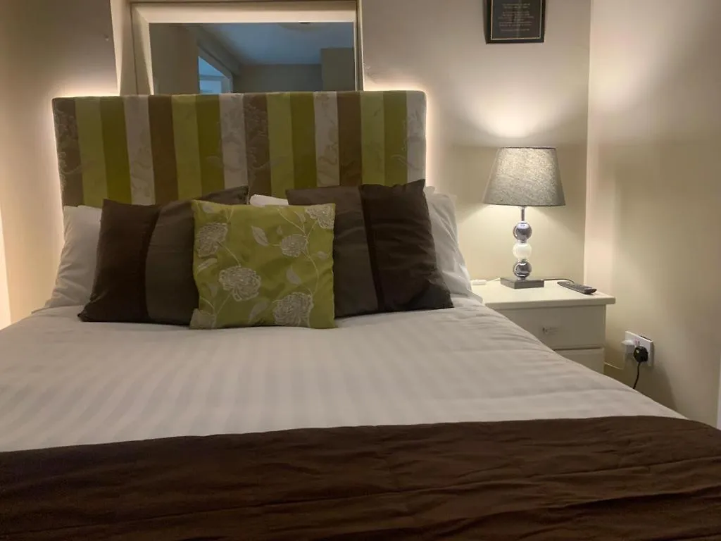 7 Boutique Hotel Guest house Galway